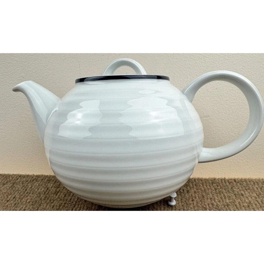 CRATE & BARREL Spal Roulette White Ribbed Porcelain Teapot Blue Trim Excellent
